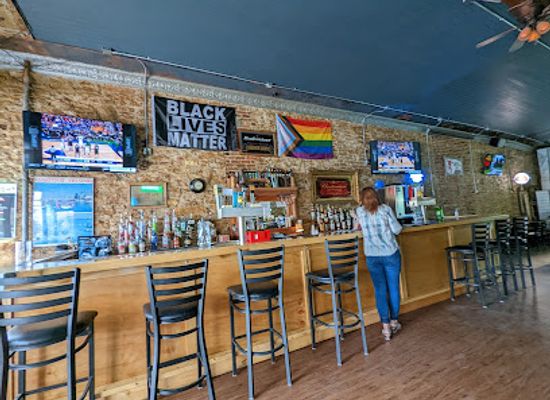 kansas/lawrence/bar/harbour-lights