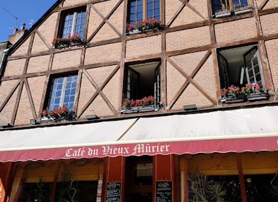 france/tours/place-plumereau/bar/cafe-bistrot-restaurant-le-vieux-murier