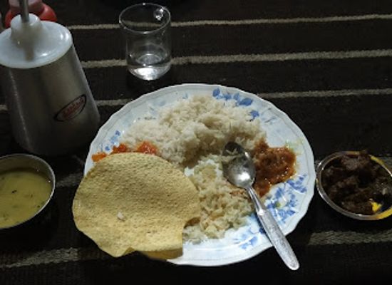 nepal/manang/bar/dukki-restaurant-cottage