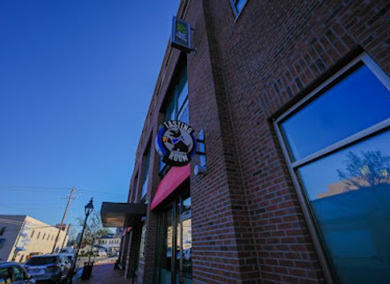 virginia/fredericksburg/bar/harry-s-sidecar