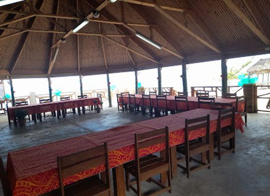 american-samoa/leone/bar/lululosa-beach-fales-bar-grill