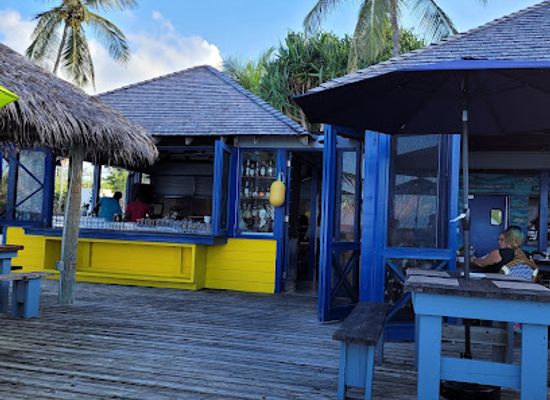 the-bahamas/eleuthera/bar/tippy-s-restaurant-and-beachside-bar
