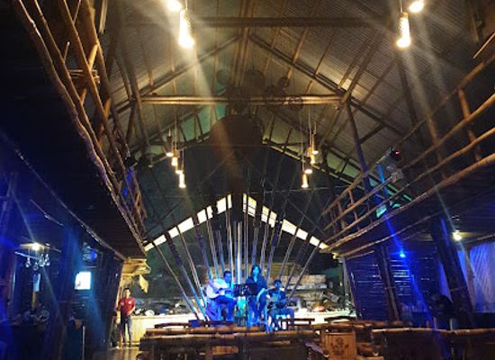 philippines/palawan/bar/the-boss-pub-and-grill