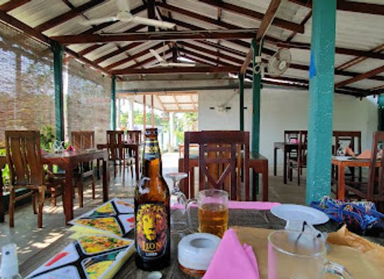 sri-lanka/bentota/bar/happy-garden-restaurant
