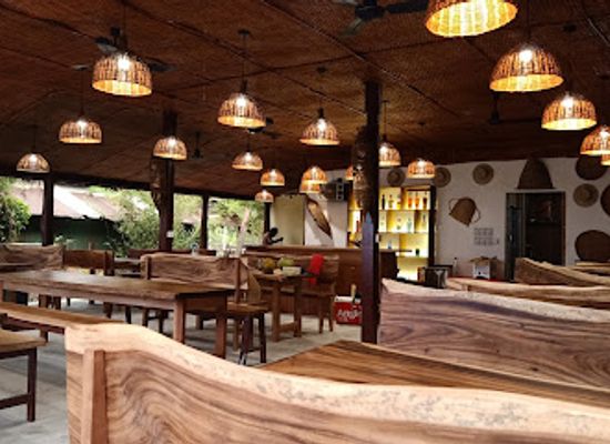 cambodia/koh-rong/bar/island-restaurant-and-bar