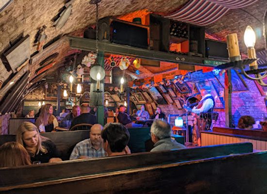 missouri/central-missouri/bar/o-malley-s-pub