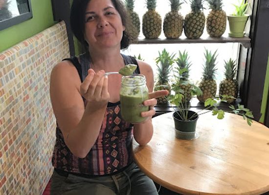 canada/gaspe-peninsula/bar/le-vert-a-boire-comptoir-vegane