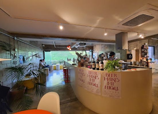 south-korea/gyeongju/bar/heuheuheu