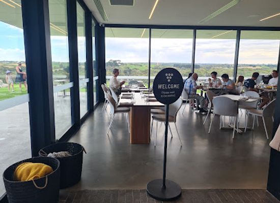 australia/fleurieu-peninsula/bar/vale-brewing-restaurant-and-bar