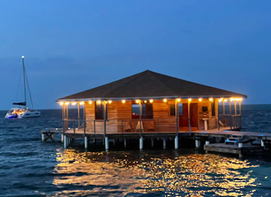 belize/glover-s-reef-atoll/bar/isla-marisol-belize-resort