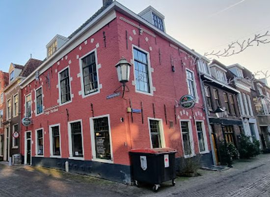 netherlands/friesland/bar/oranje-bierhuis