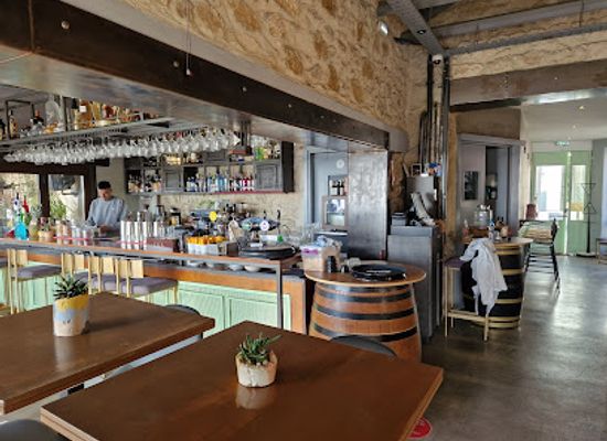 cyprus/paphos-forest/bar/piedra-all-day-cafe-lounge-bar
