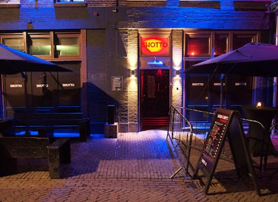 netherlands/zwolle/bar/shotto