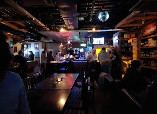 japan/hiroshima/hondori/bar/shack