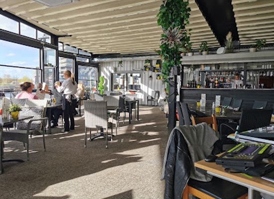 sweden/gastrikland/restaurant/tradgar-n
