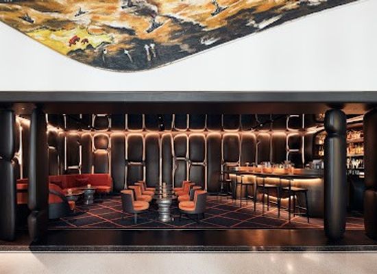 switzerland/zurich/bar/canvas-bar-lounge