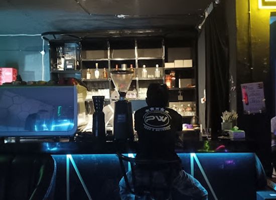 indonesia/sumatra/bar/pw-bar-and-lounge-coffee