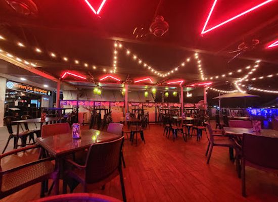 singapore/southern-ridges/bar/lukers-bistro