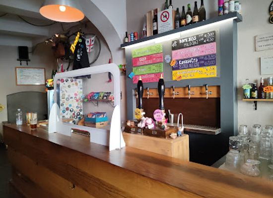 italy/valdarno/bar/calibro-22-taproom