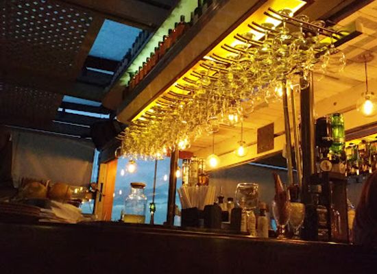 colombia/vaupes-department/bar/apache-rooftop-bar