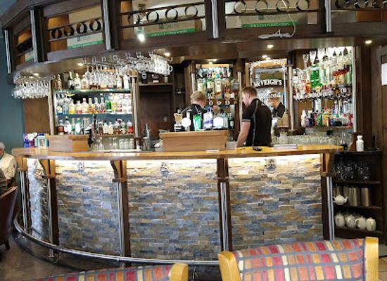 ireland/causeway-coastal-route/bar/the-diamond-bar