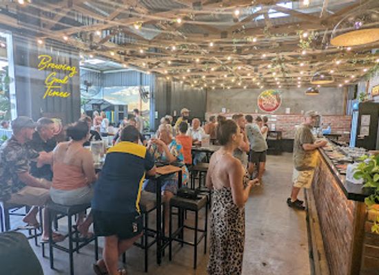 australia/sunshine-coast/bar/your-mates-brewing-co