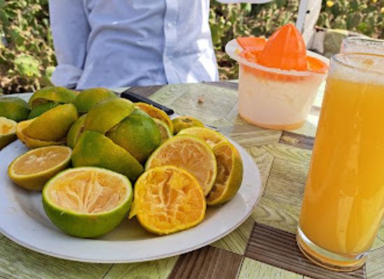 the-gambia/lamin/bar/lamin-s-juice-bar
