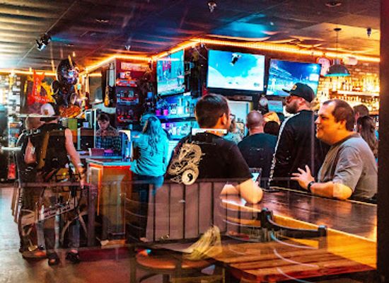 colorado/northern-colorado/bar/the-emporium-sports-bar