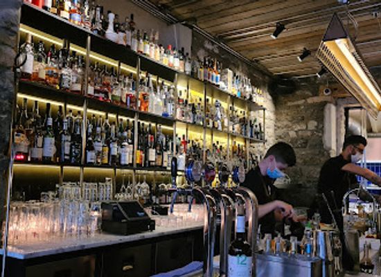 switzerland/geneva/bar/bottle-brothers-grand-bottle