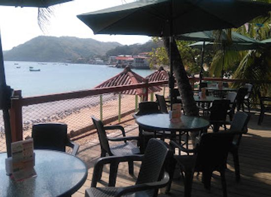 panama/taboga-island/bar/restaurante-playa-honda