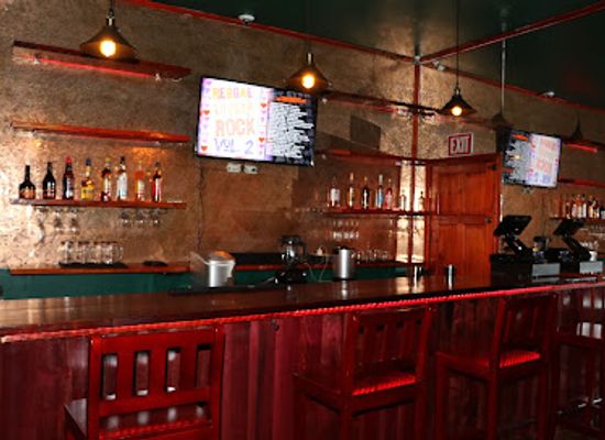 guyana/demerara-mahaica/bar/jerk-pit-restaurant-bar