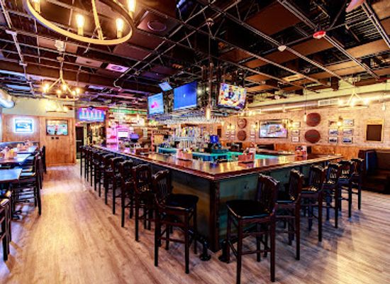 massachusetts/hampden-county/bar/east-village-tavern