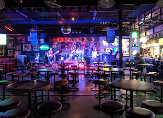 thailand/eastern-thailand/bar/hot-tuna-bar