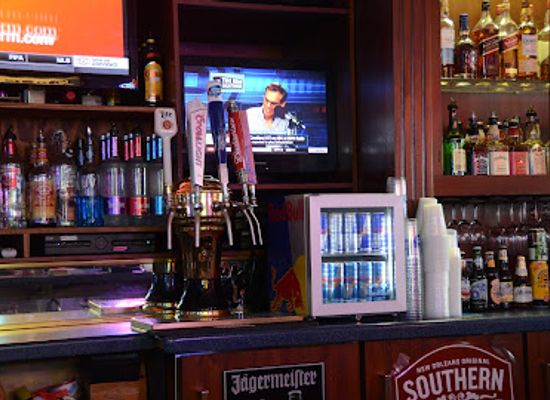 illinois/rock-river-valley/bar/souse-s-lounge