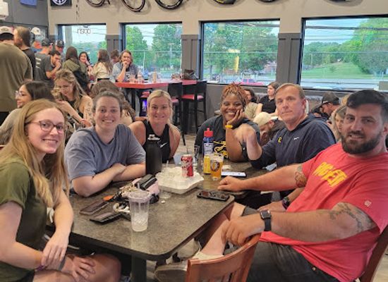 tennessee/johnson-city/bar/cranky-s-pump-n-pints