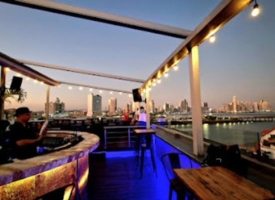 panama/darien/bar/sama-sky-lounge