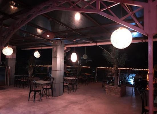 bangladesh/khulna/bar/eatery