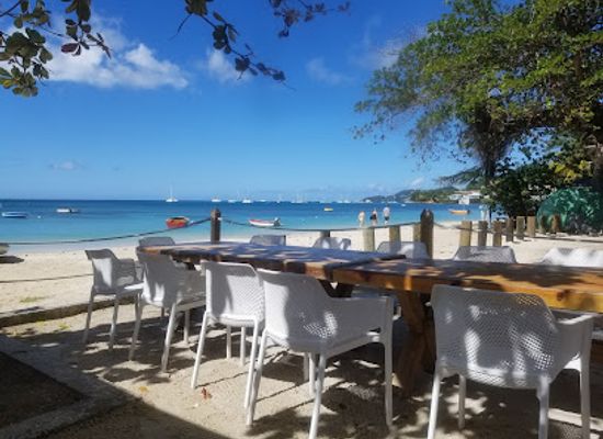 grenada/grand-anse-beach/bar/61-west-restaurant-beach-bar