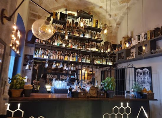 italy/apulia/bar/alchemy-bar-and-things