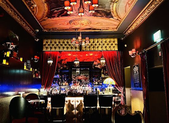 jersey/st-catherine-s-breakwater/bar/the-blind-pig-jersey