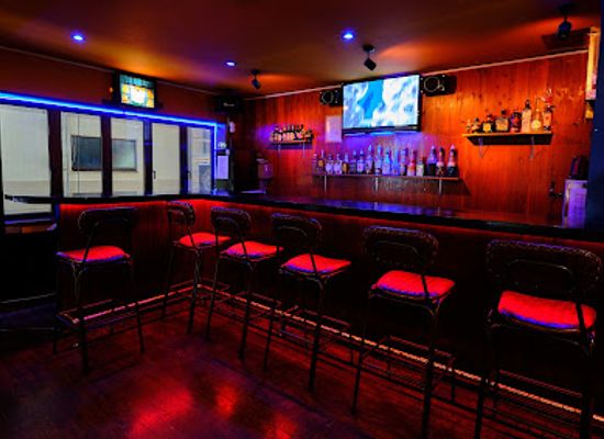 japan/osaka/bar/the-drunken-clam