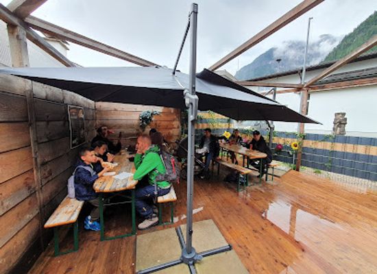 austria/hallstatt/bar/burgerman-the-station
