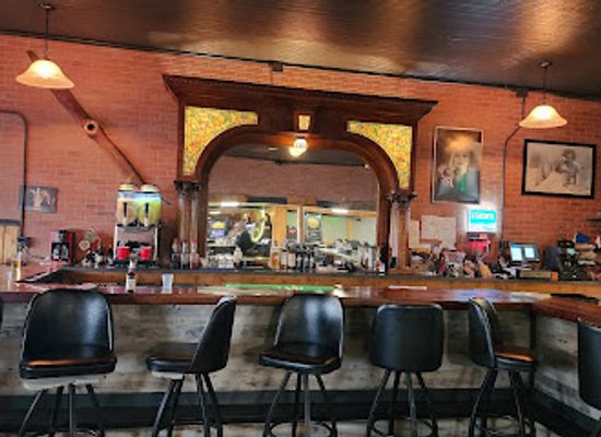 montana/the-bob-marshall-wilderness/bar/lost-village-road-house-saloon
