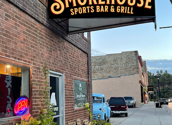 south-dakota/wind-cave-national-park/bar/smokehouse-sports-bar-grill