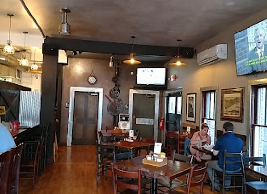wisconsin/southern-wisconsin/bar/sweet-home-wisconsin