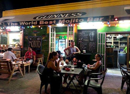 curacao/barber/bar/the-world-best-mojito-bar