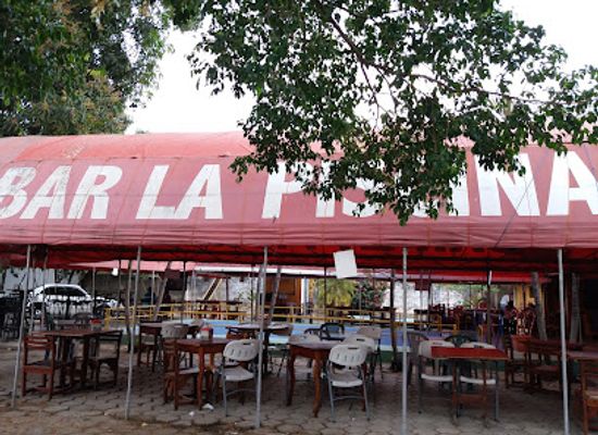 costa-rica/liberia/bar/bar-restaurante-las-piscina