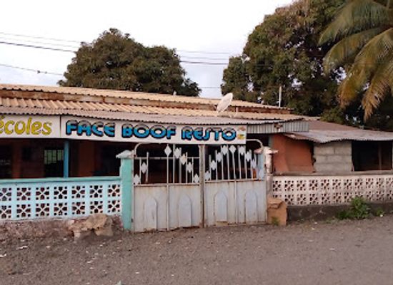 comoros/sima/bar/face-boof-resto-le-carrefour-des-ecoles
