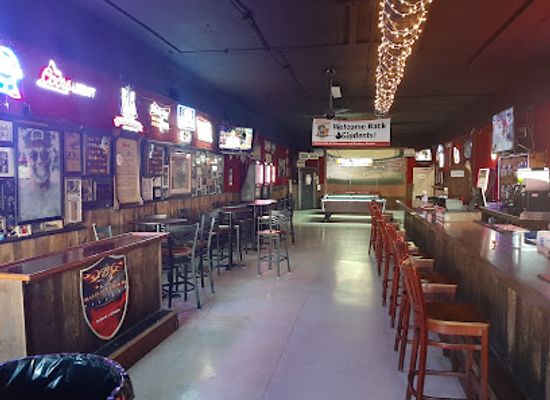 missouri/cape-girardeau/bar/d-ladium-s-sports-bar