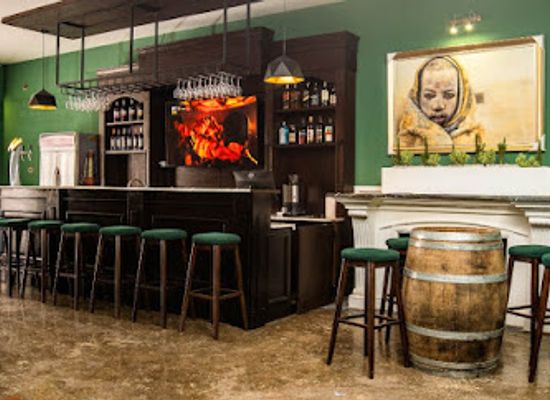ethiopia/oromia-region/bar/irish-pub-at-the-club